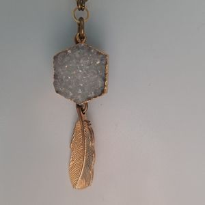 Beautifull Gray Druzy Stone Necklace